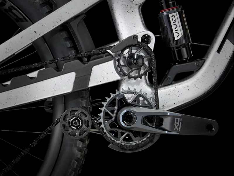 Trek Slash 9.9 XO AXS Gen 6 Full Suspension Mountain Bike 2024 in Argent Drizzle-3